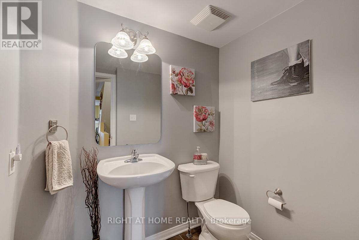 47 - 128 Bonfield Private