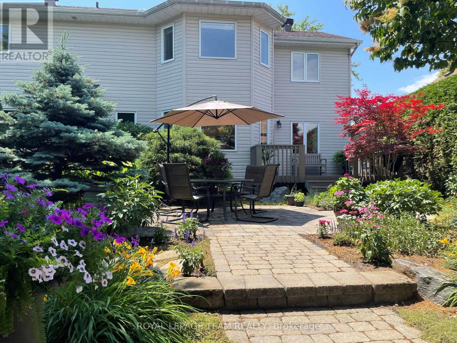 13 Granite Ridge Drive