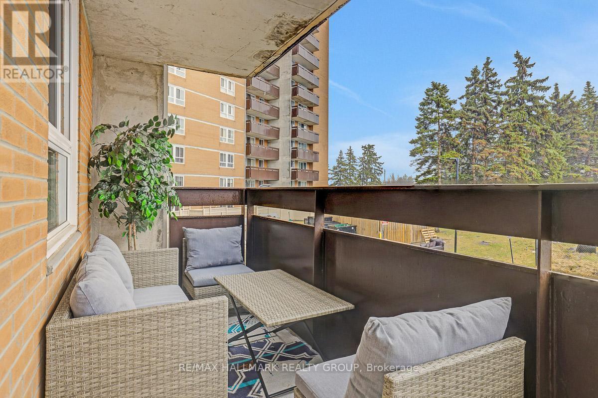 210 - 2000 Jasmine Crescent