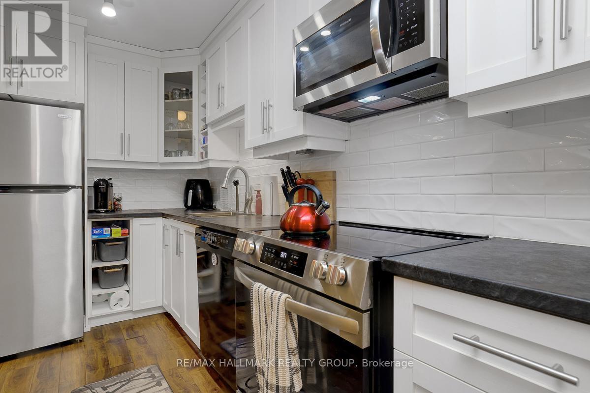 210 - 2000 Jasmine Crescent