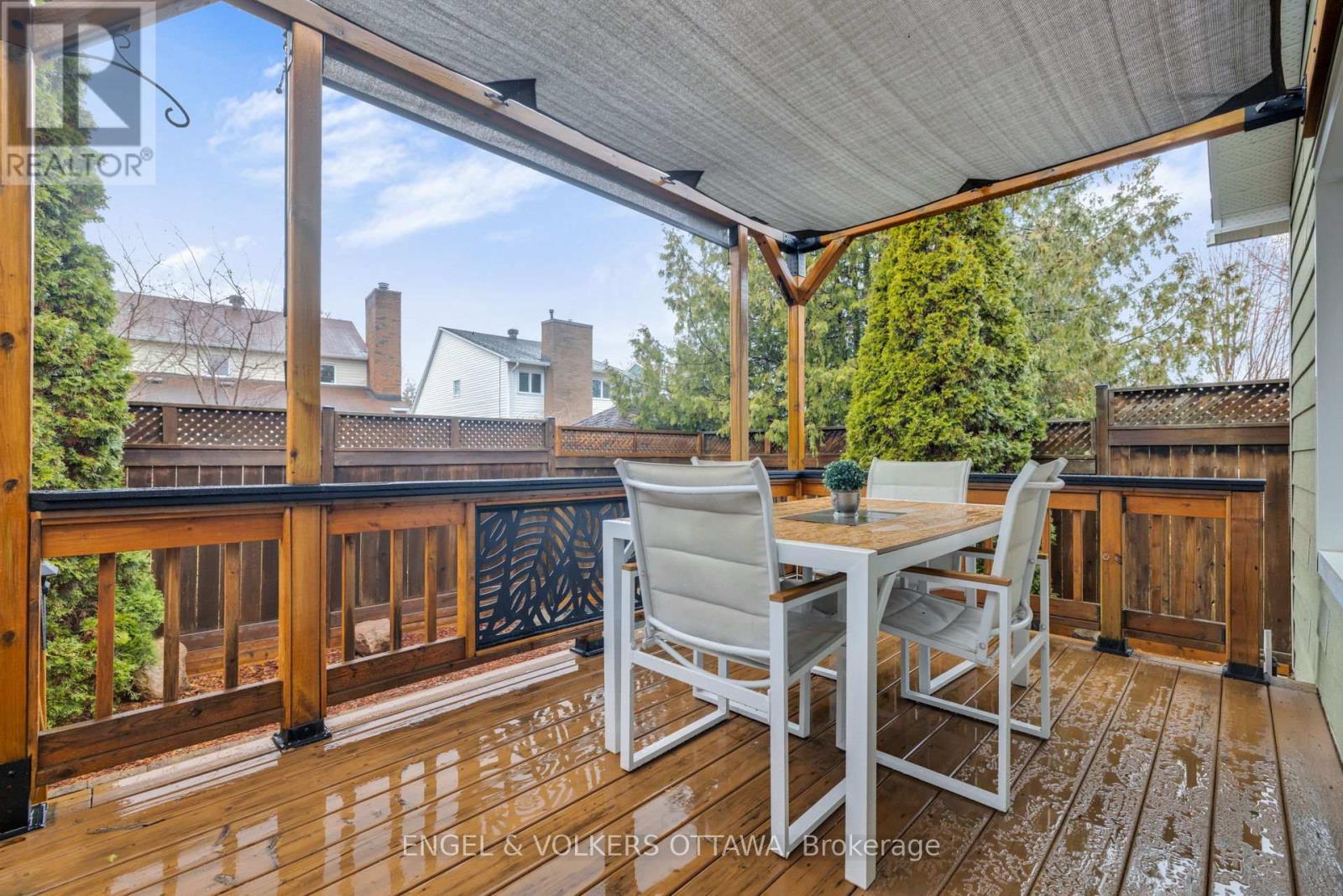 1173 St Jerome Crescent