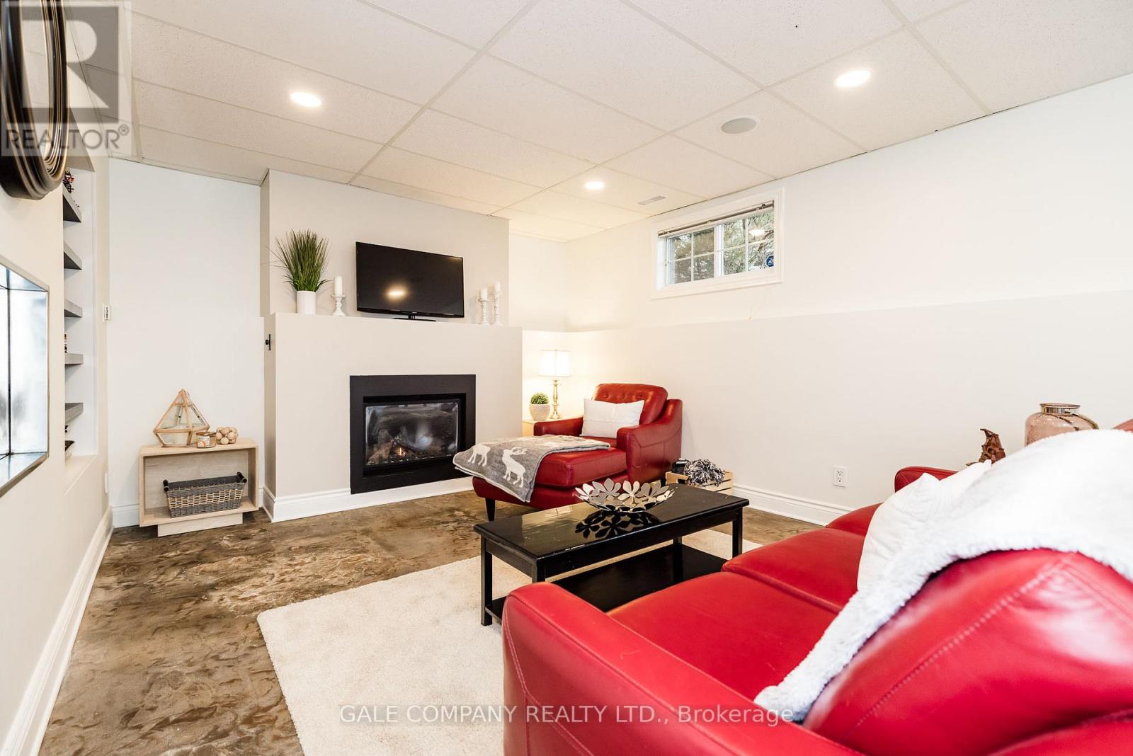 519 David Manchester Road