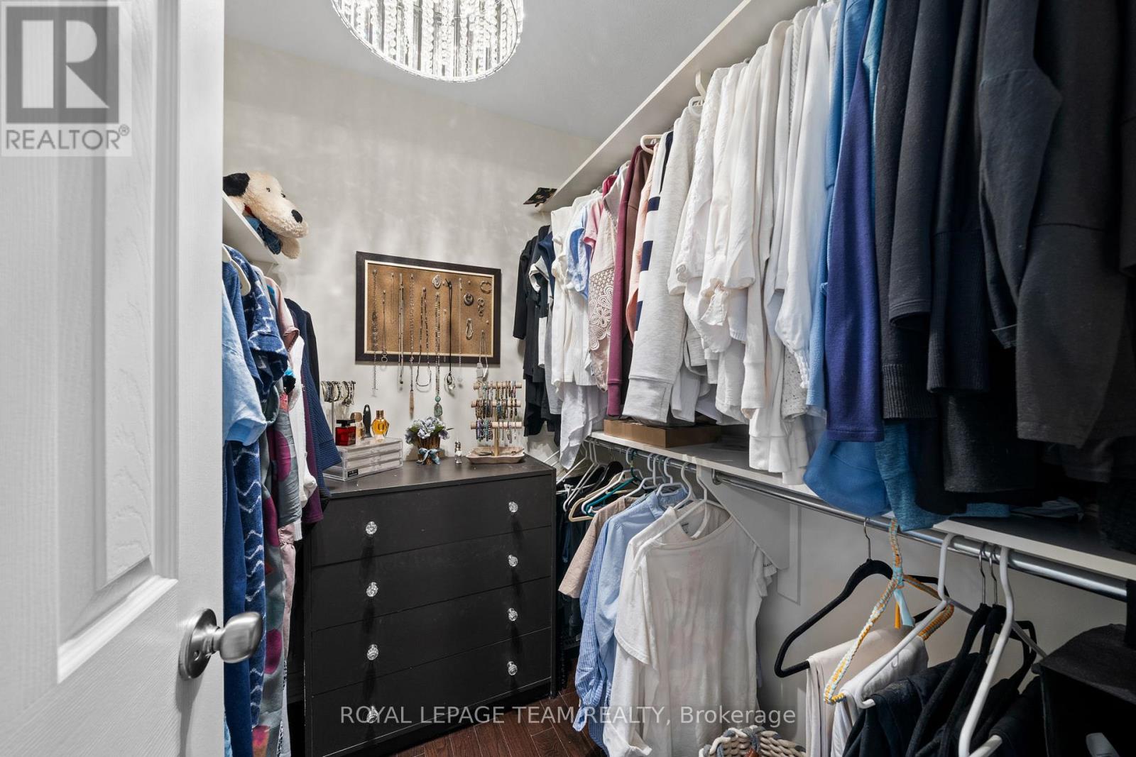 766 Paul Metivier Drive