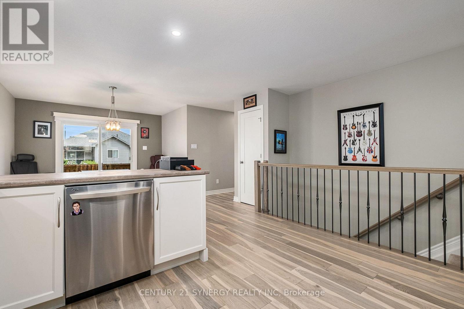 457 Honeyborne Street