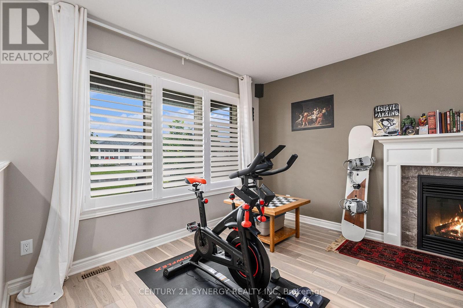 457 Honeyborne Street