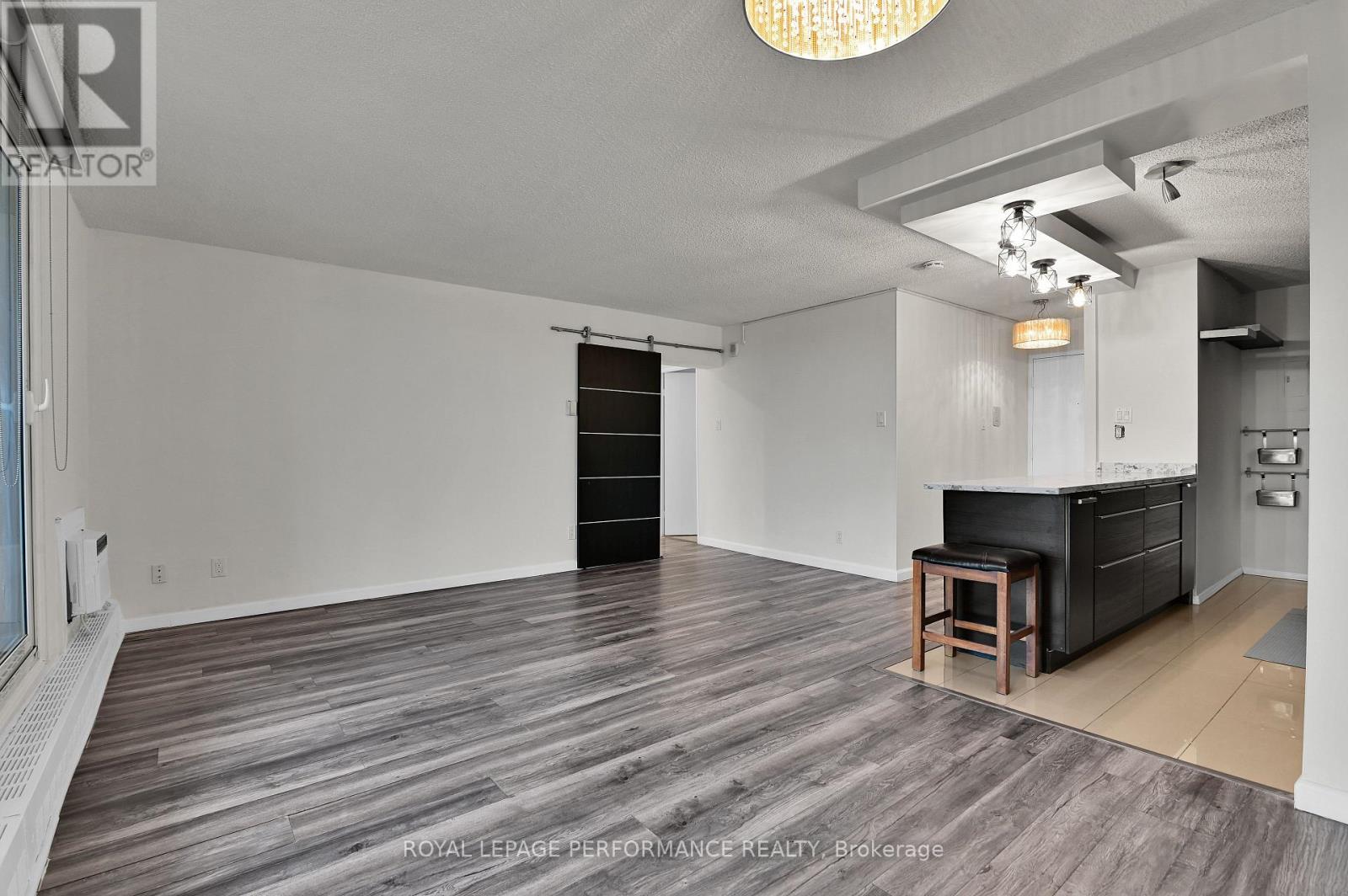 1102 - 1785 Frobisher Lane