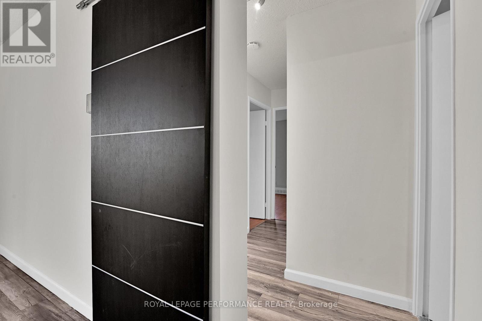 1102 - 1785 Frobisher Lane