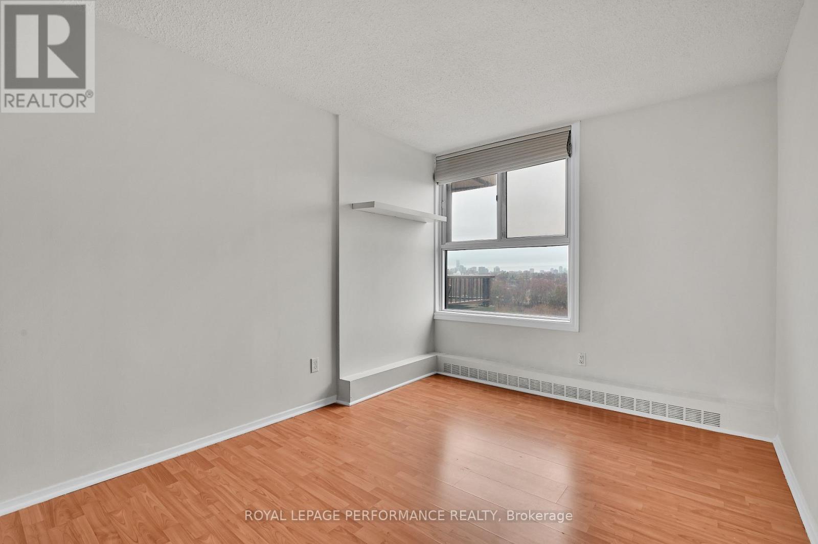 1102 - 1785 Frobisher Lane