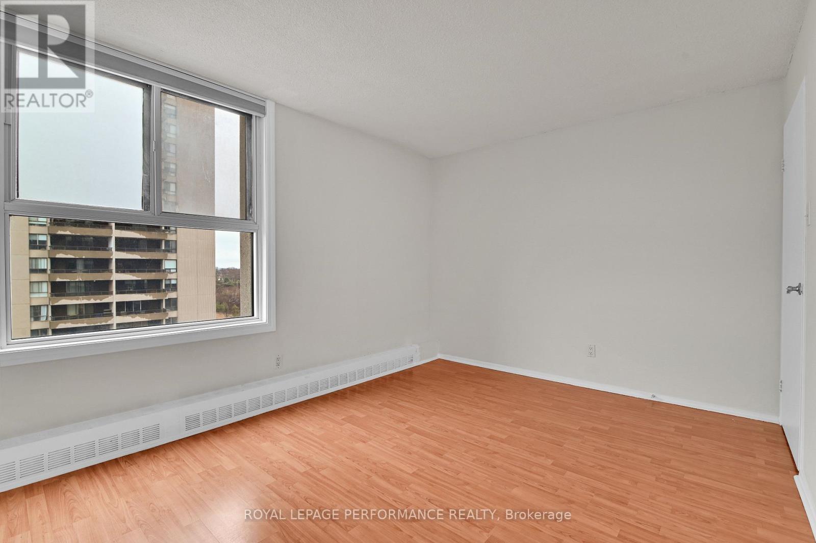 1102 - 1785 Frobisher Lane