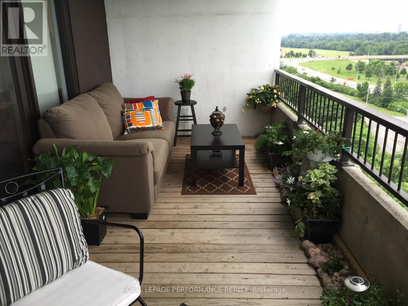 1102 - 1785 Frobisher Lane