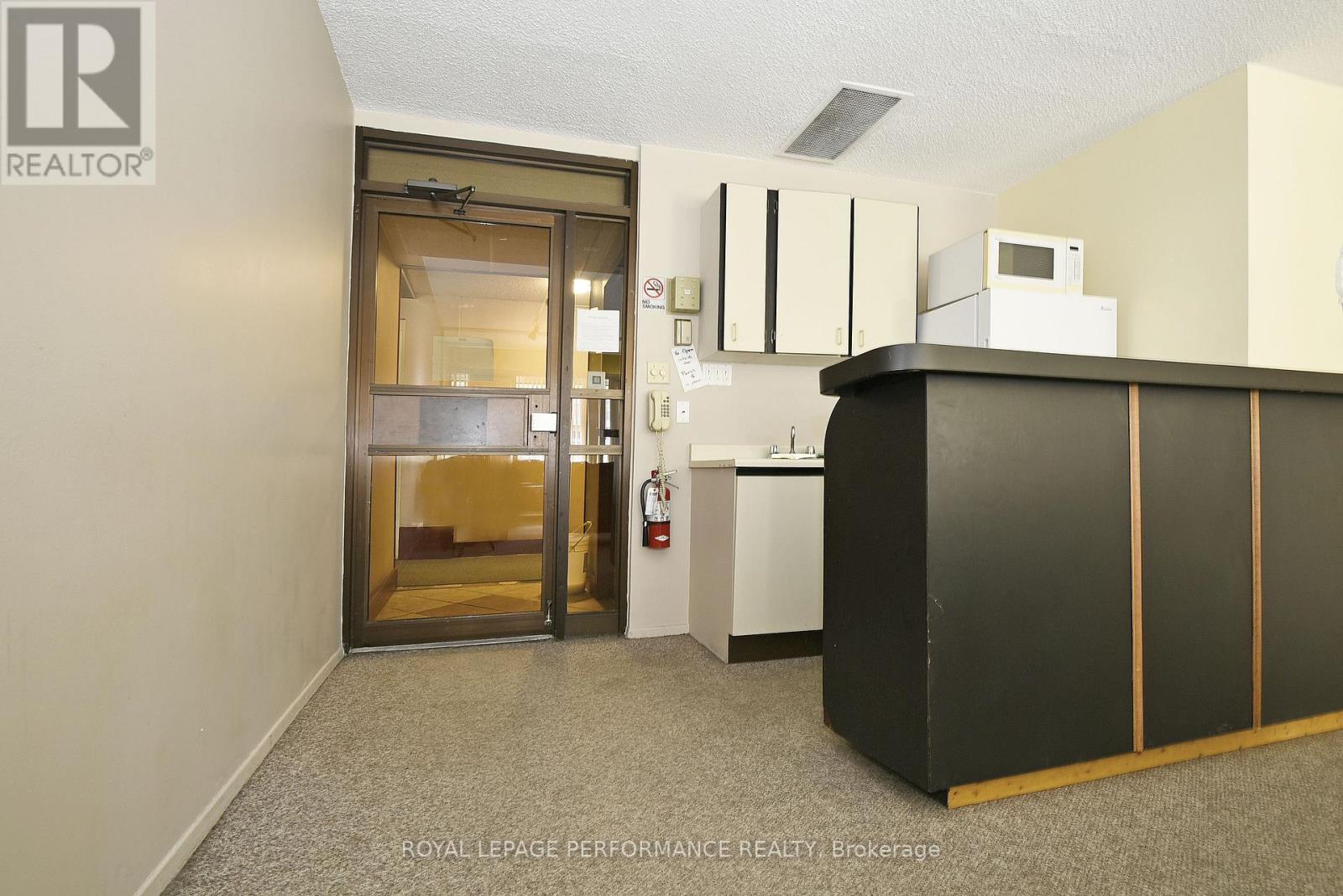 1102 - 1785 Frobisher Lane