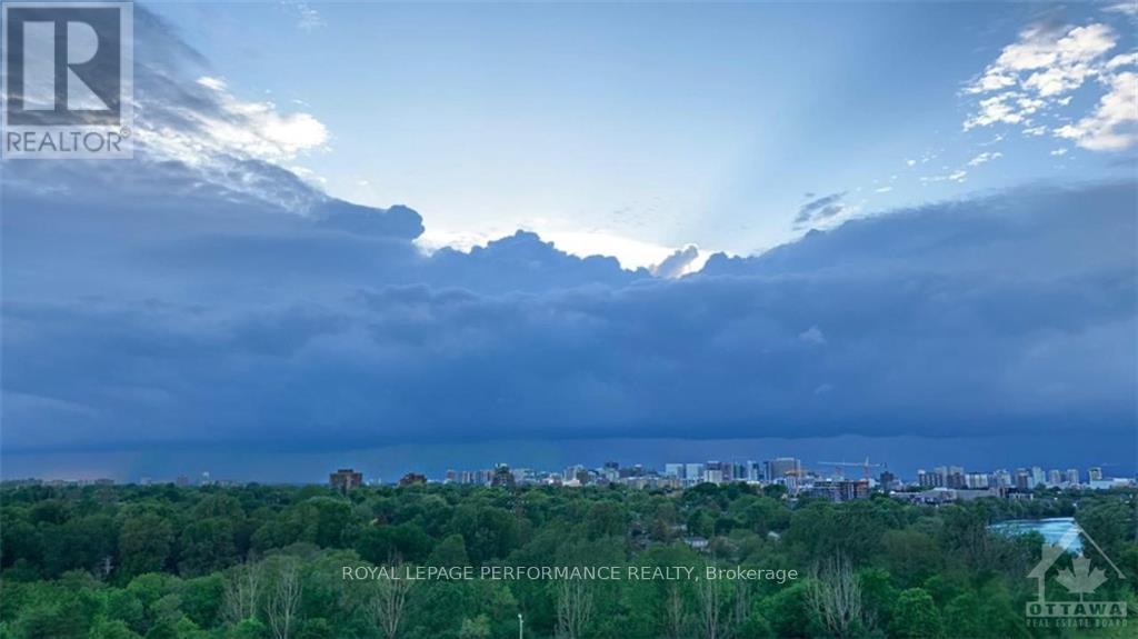 1102 - 1785 Frobisher Lane