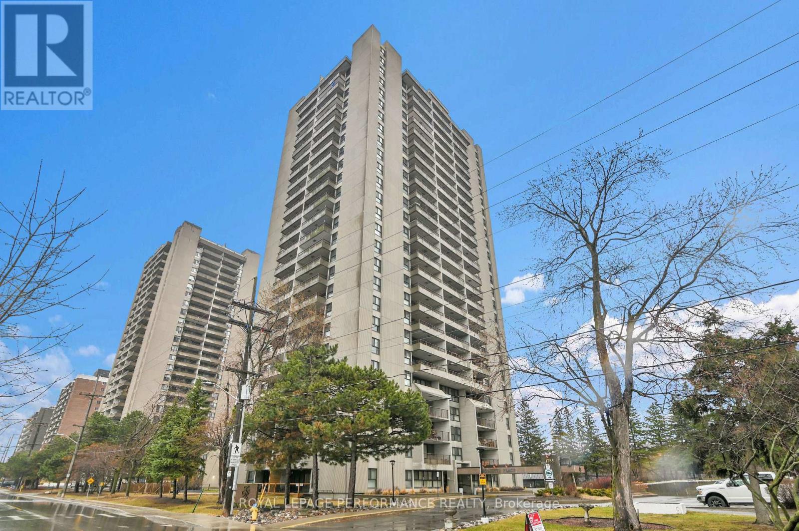 1102 - 1785 Frobisher Lane