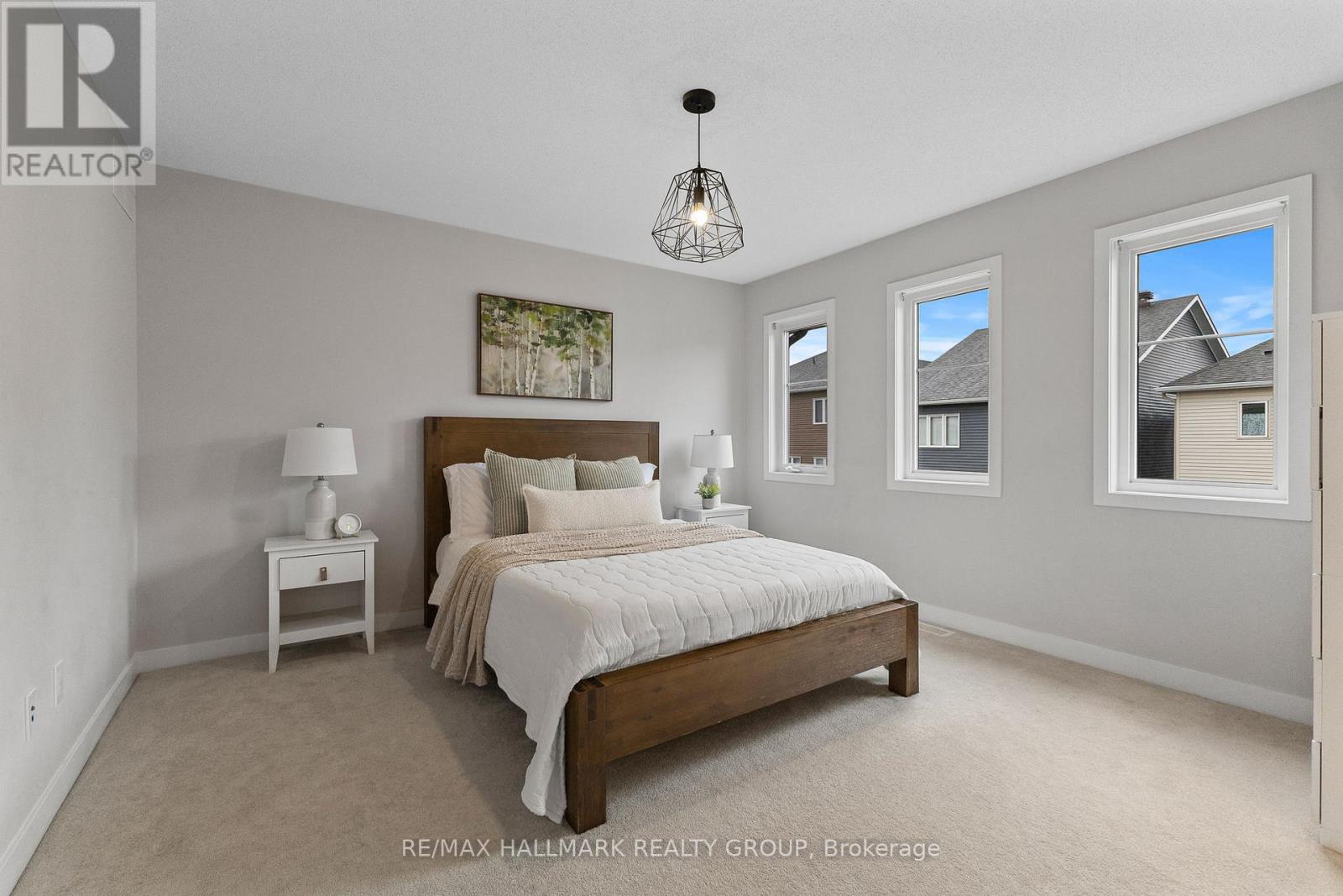 1015 Cottontail Walk