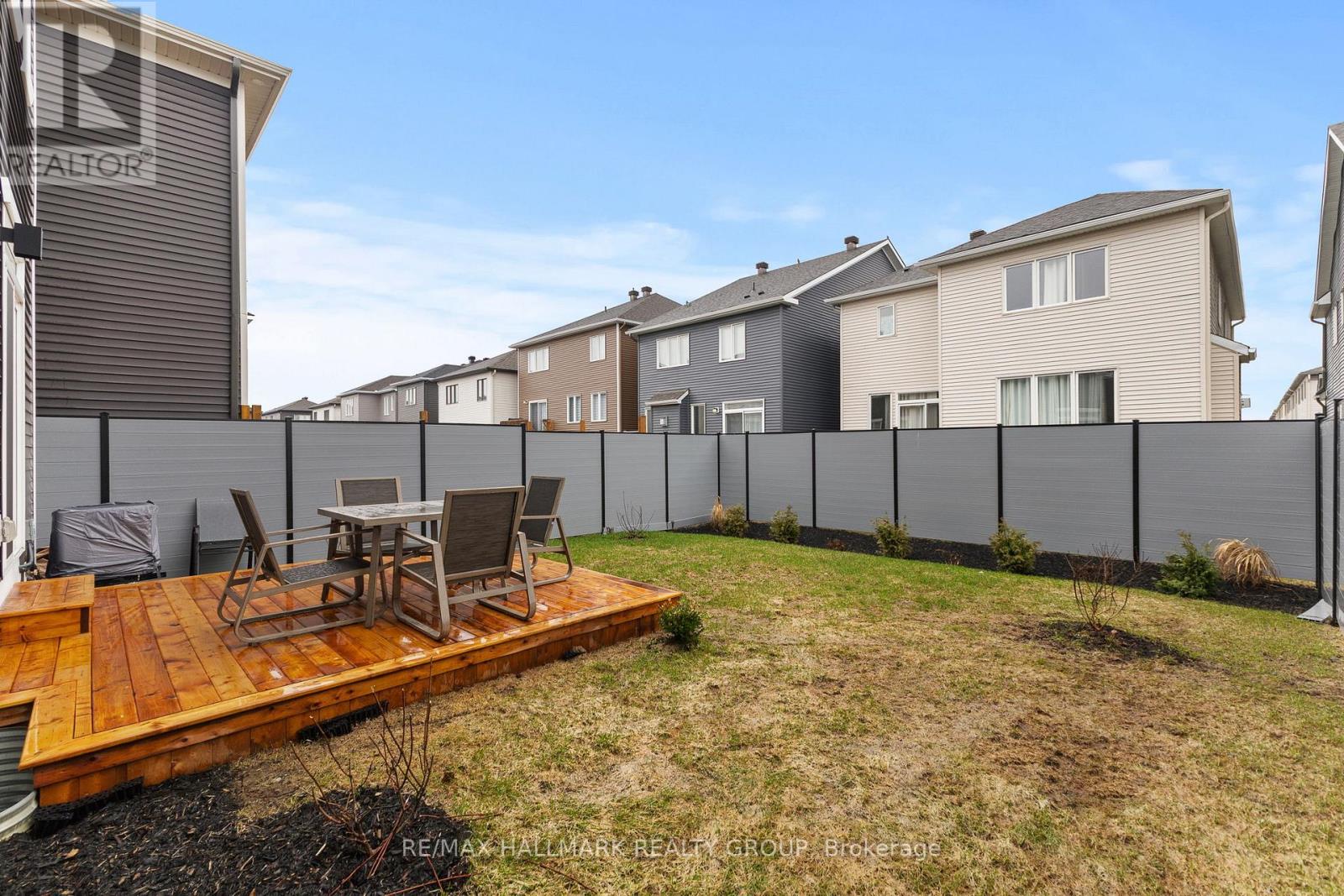 1015 Cottontail Walk