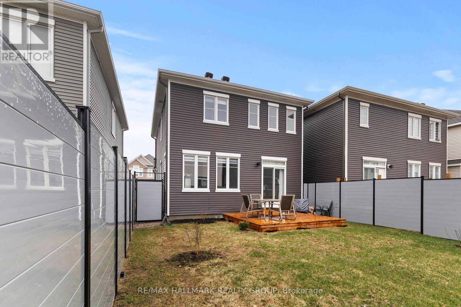 1015 Cottontail Walk