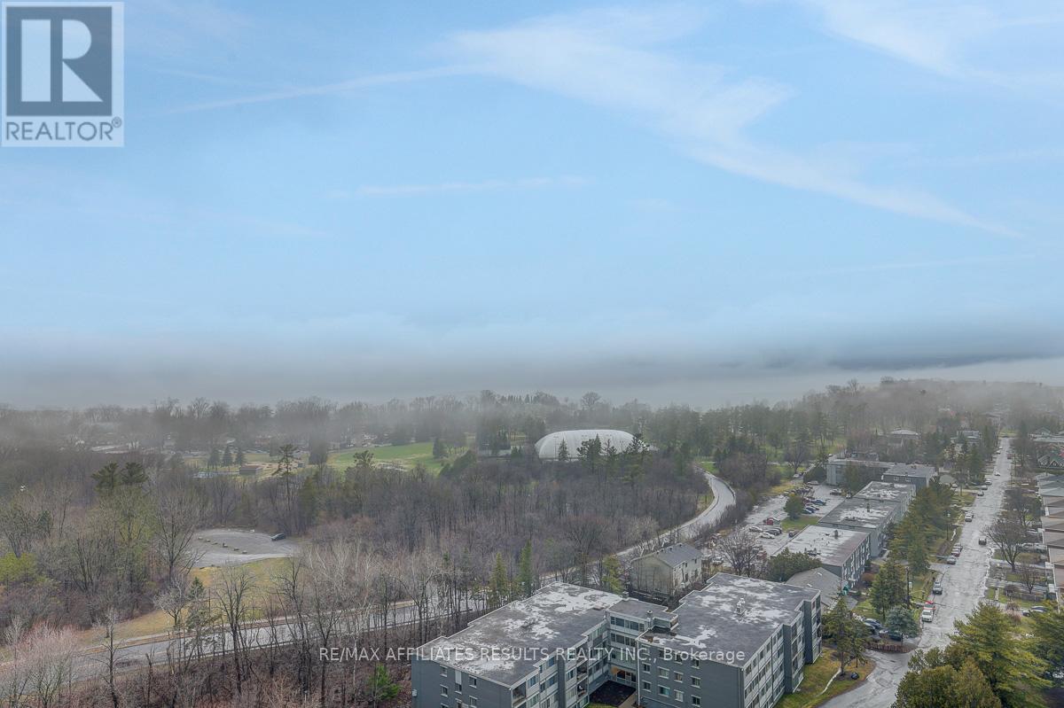 1609 - 415 Greenview Avenue