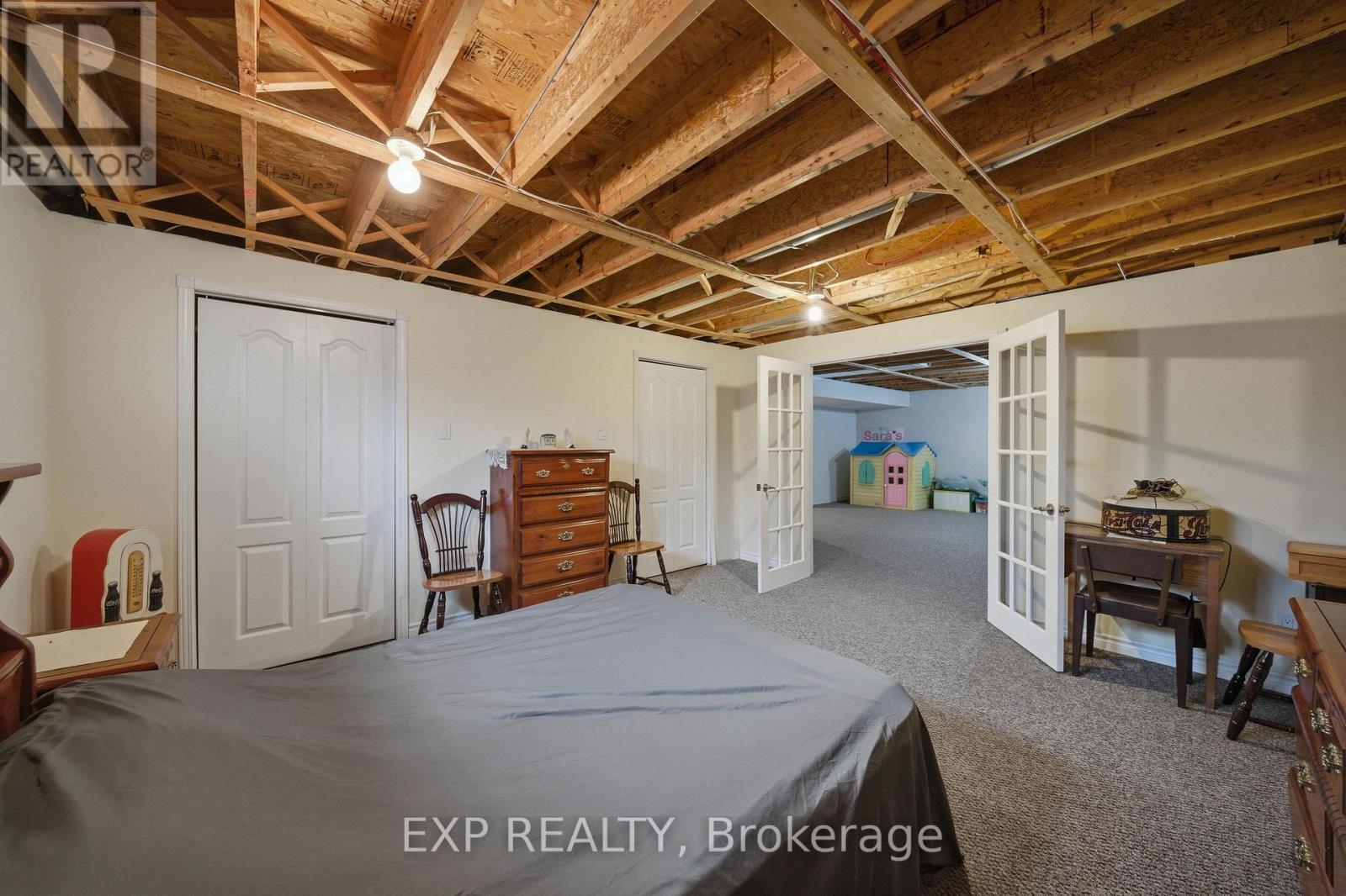 80 La Prairie Street