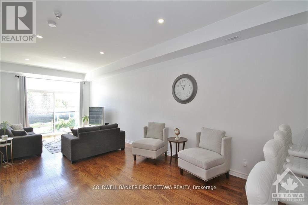 205 - 500 Claridge Drive