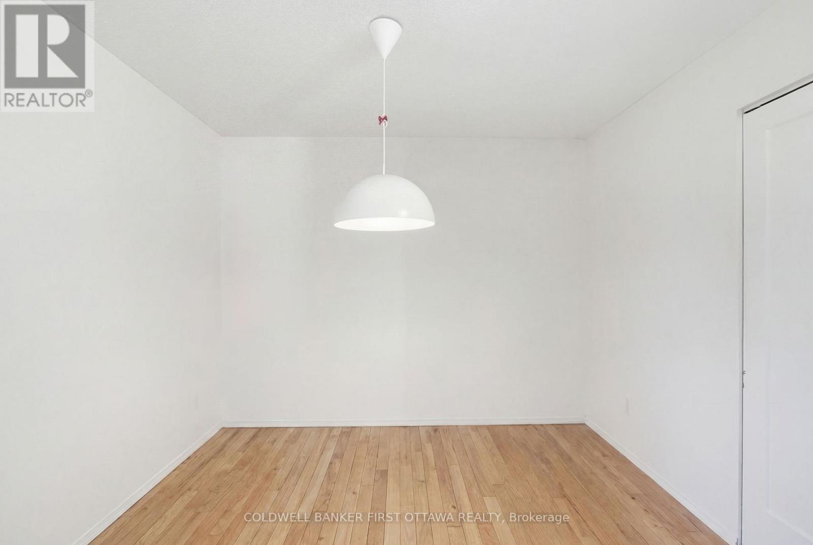 402 - 222 Guigues Avenue