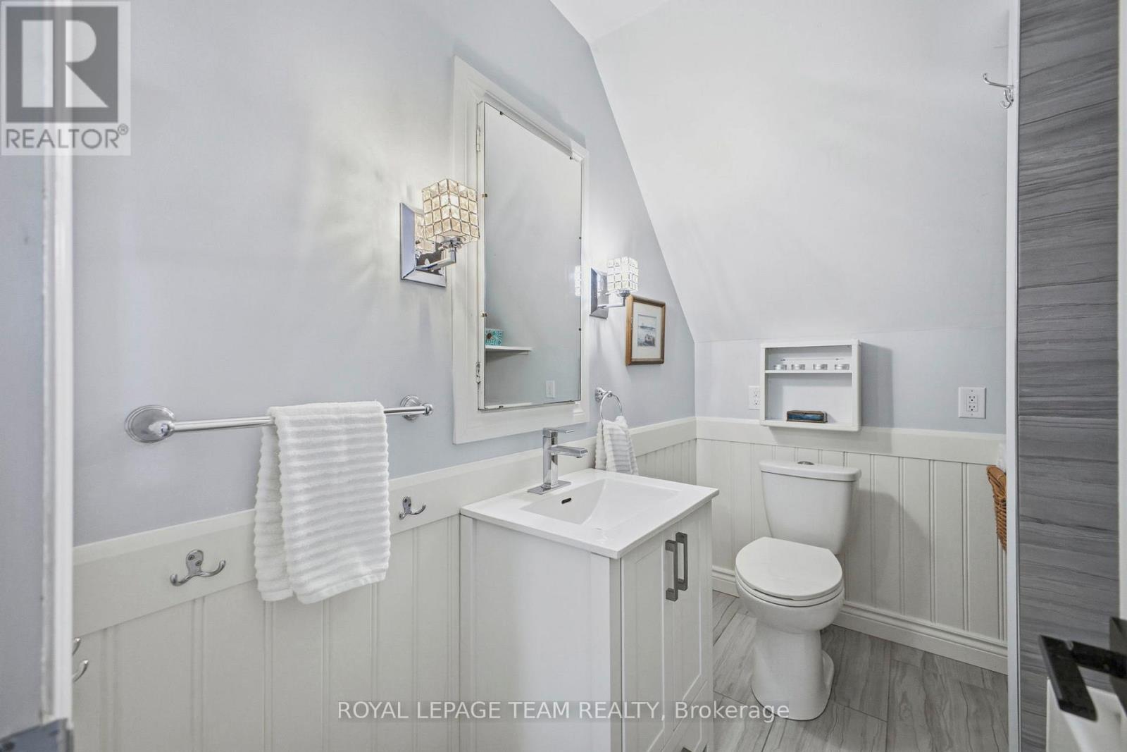 513 Windermere Avenue