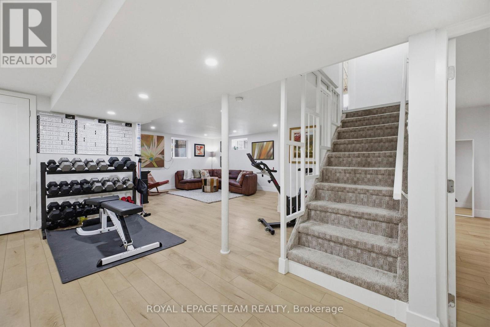 513 Windermere Avenue