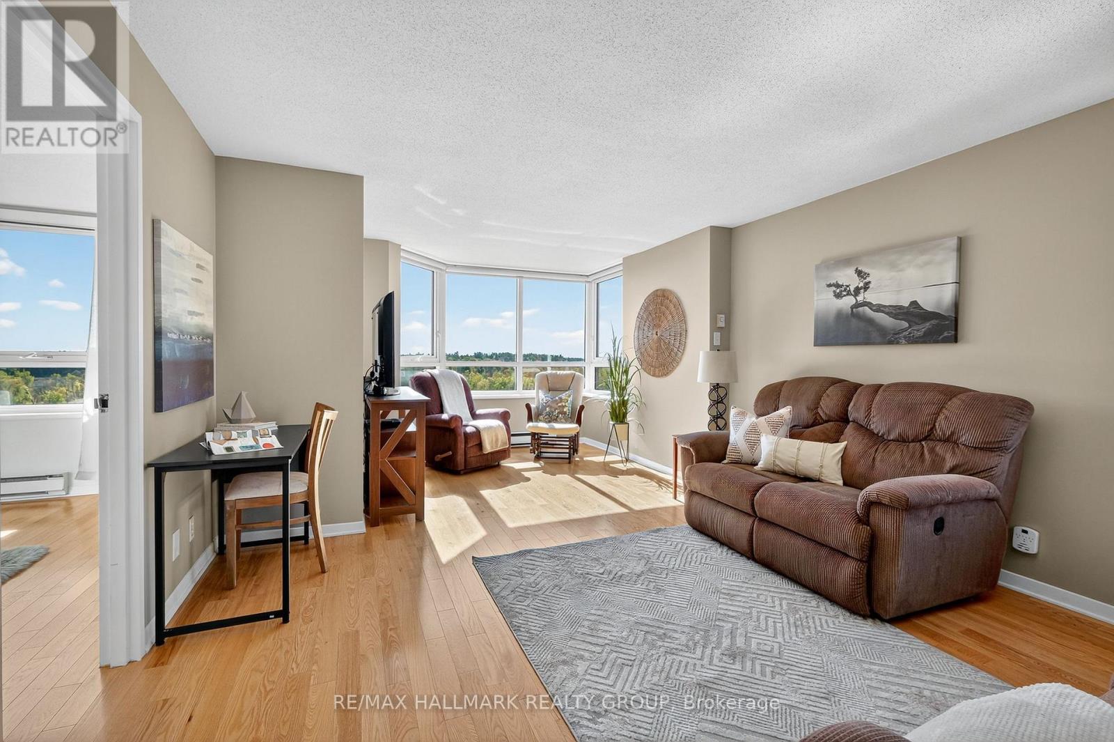 1207 - 80 Sandcastle Drive