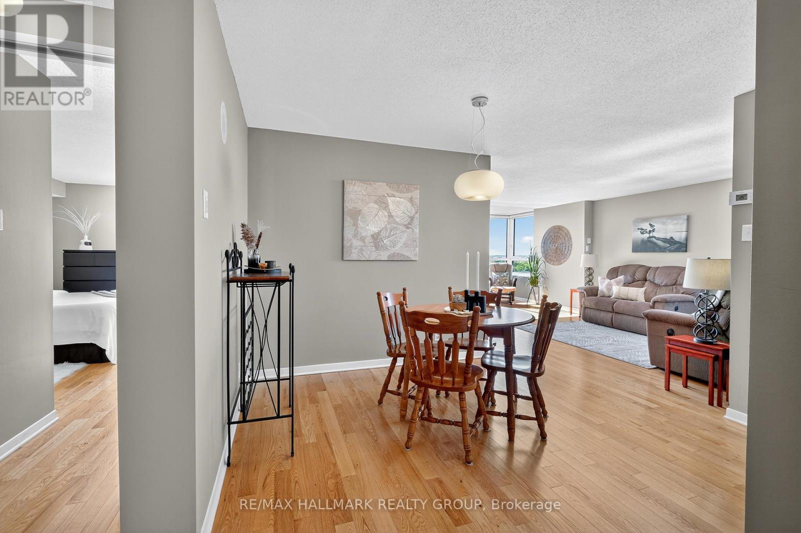 1207 - 80 Sandcastle Drive