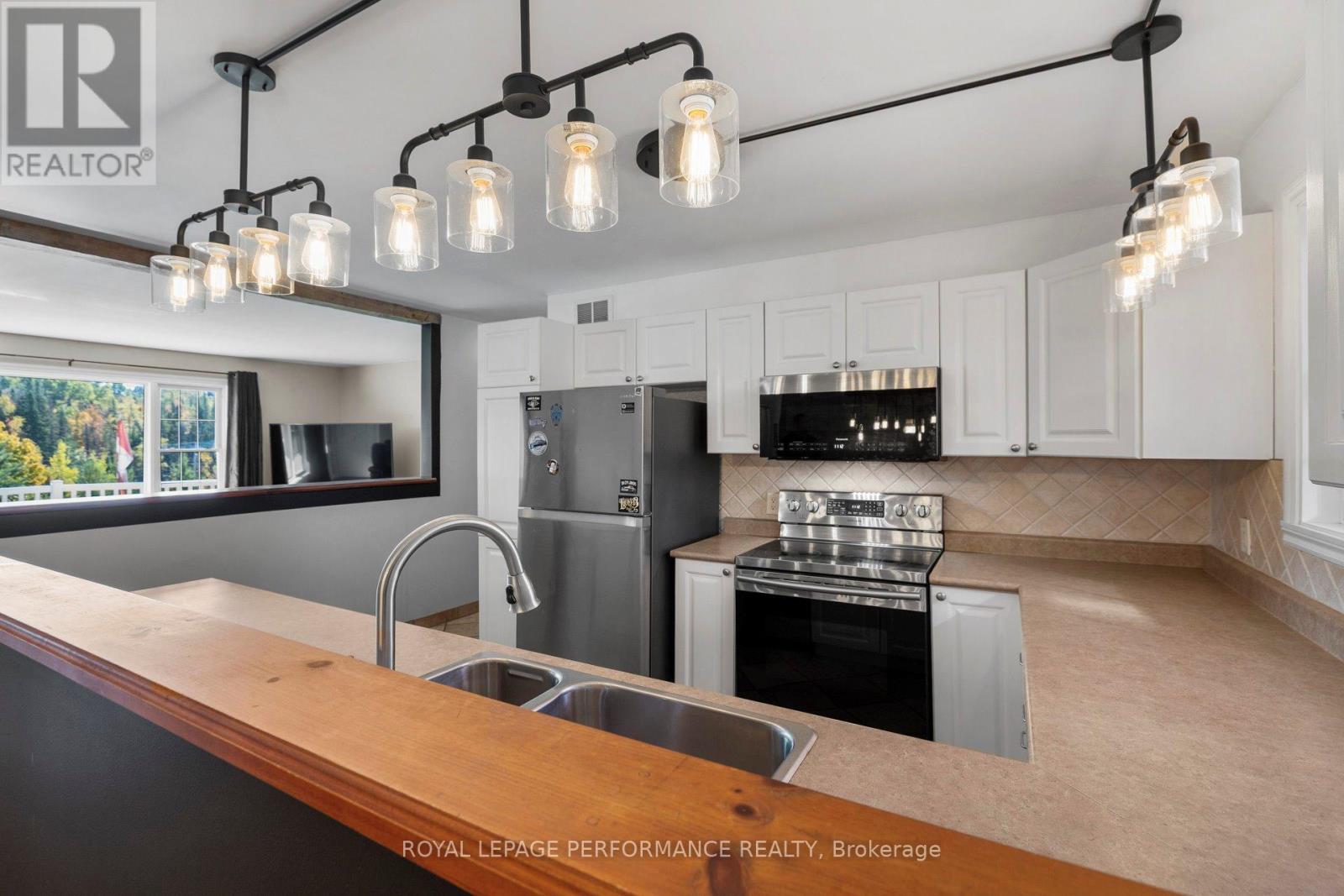 2150 County Road 14 Road