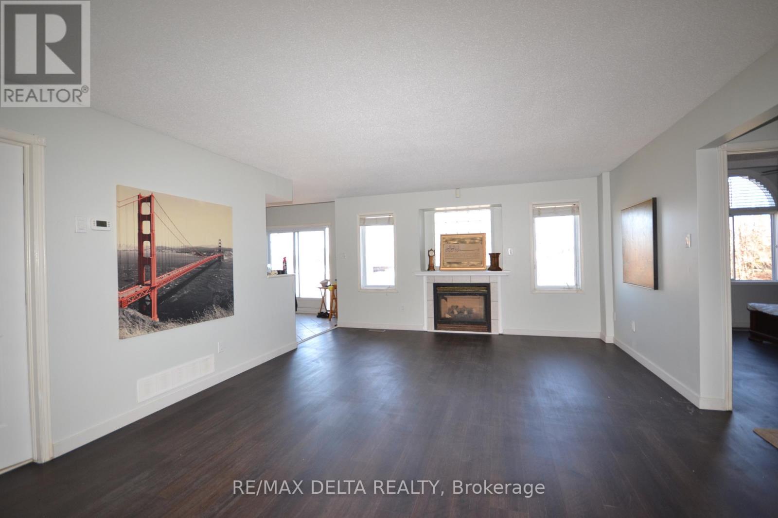 2201 Cecile Crescent