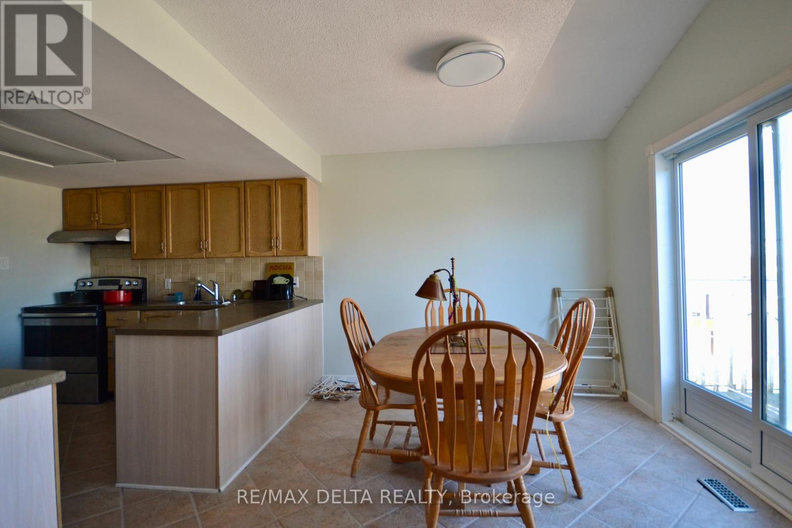 2201 Cecile Crescent