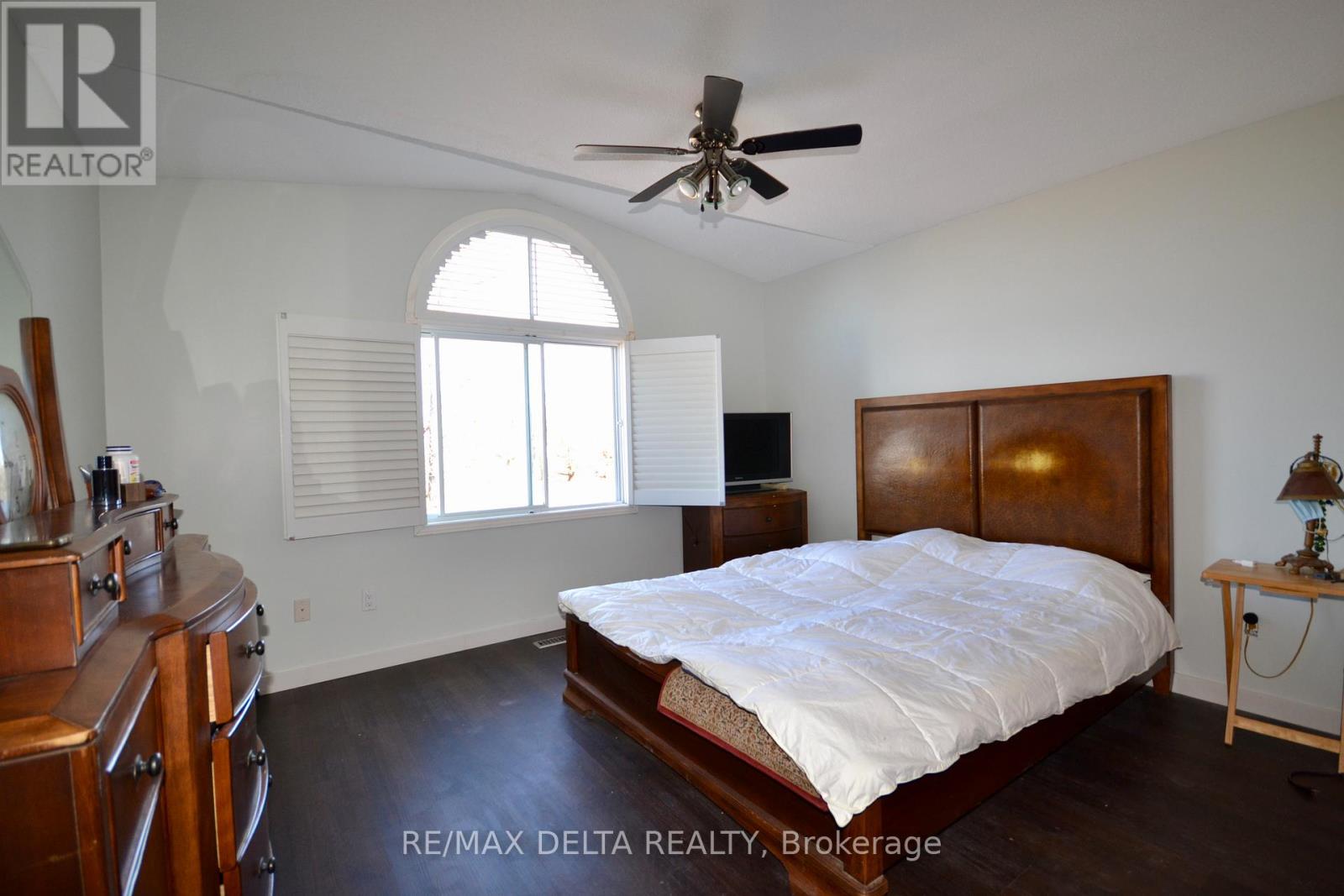 2201 Cecile Crescent