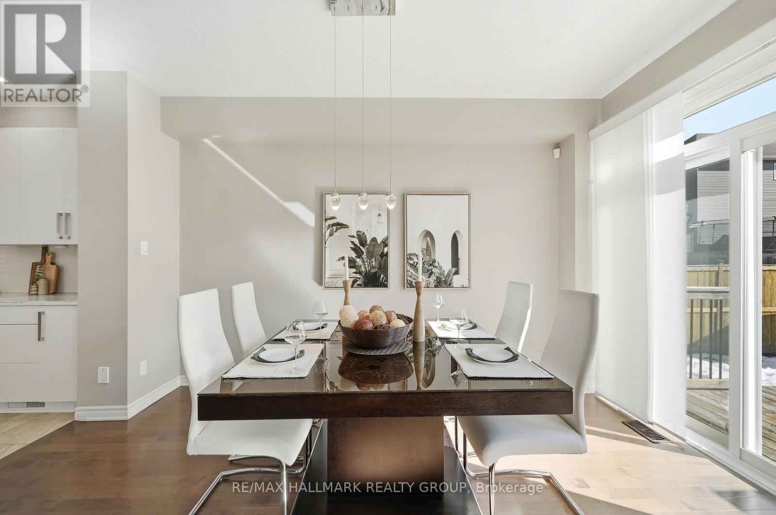 570 Baie-des-castors Street