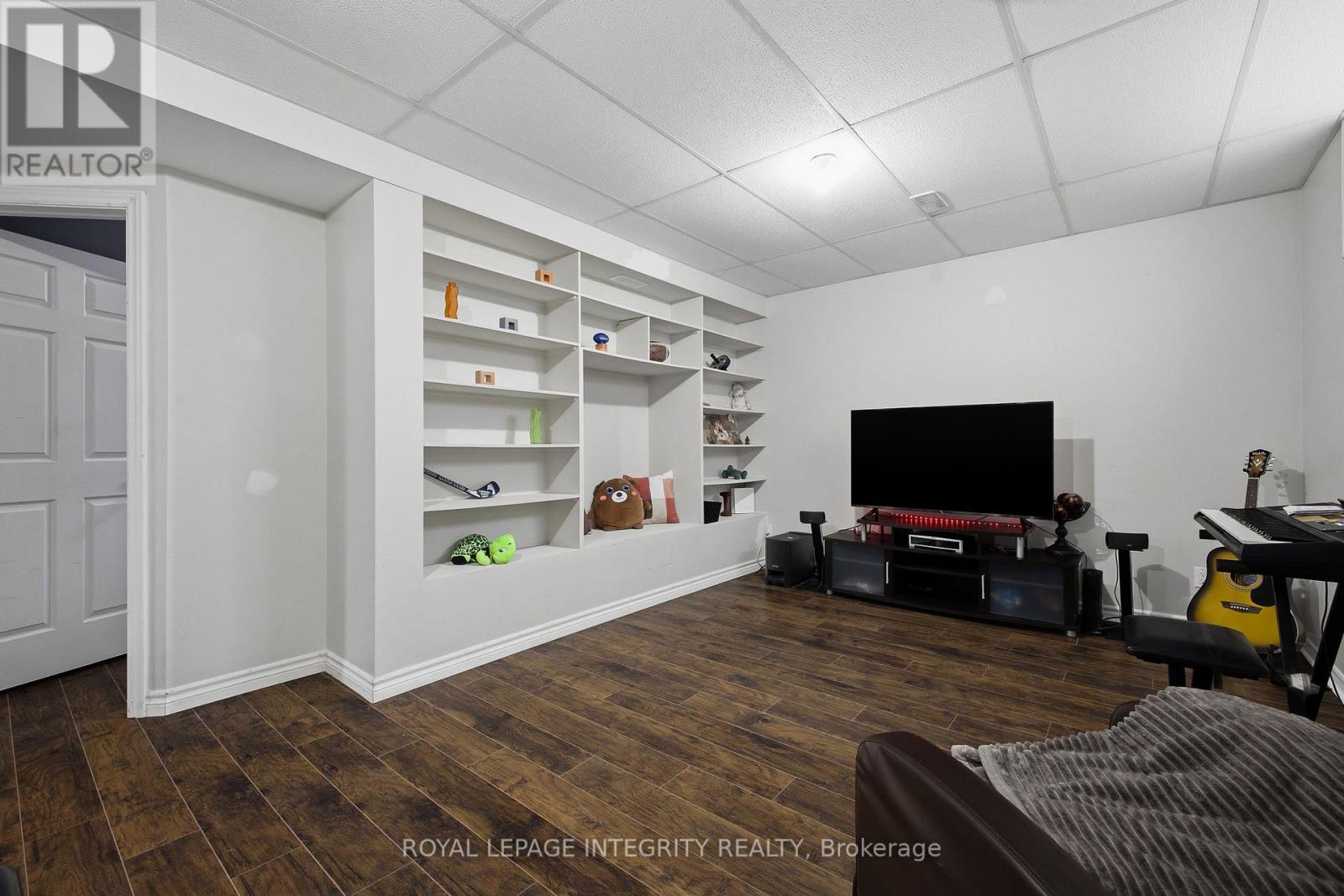 2195 Patricia Street