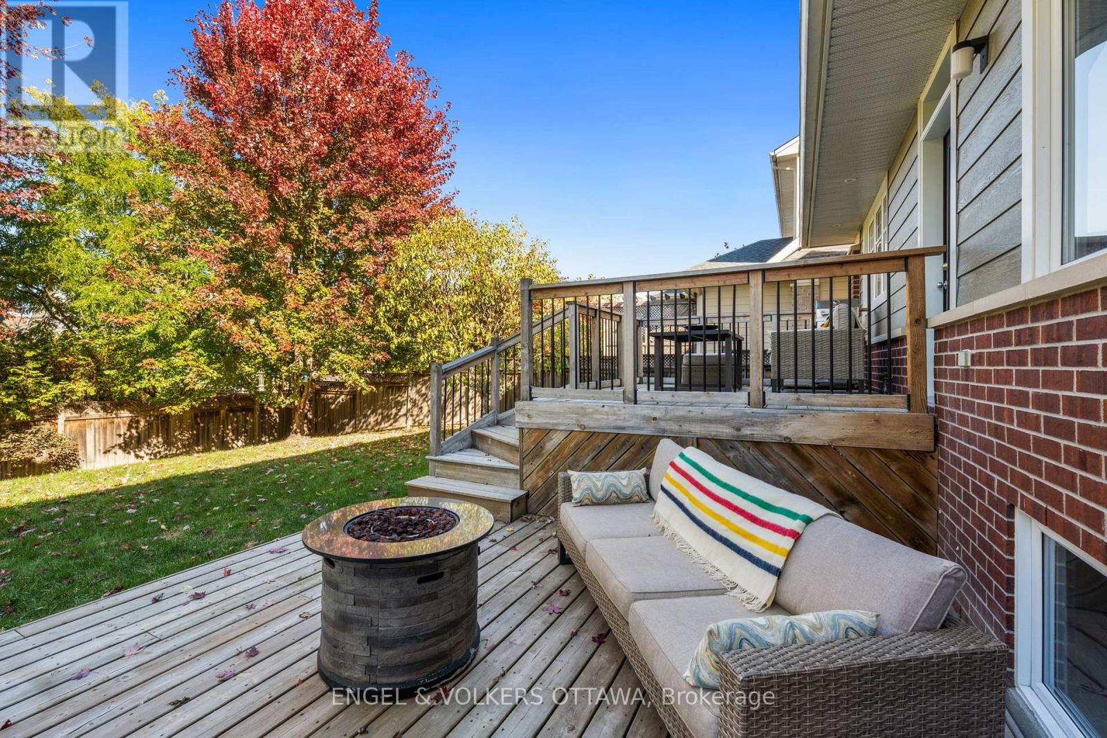 566 Erinwoods Circle