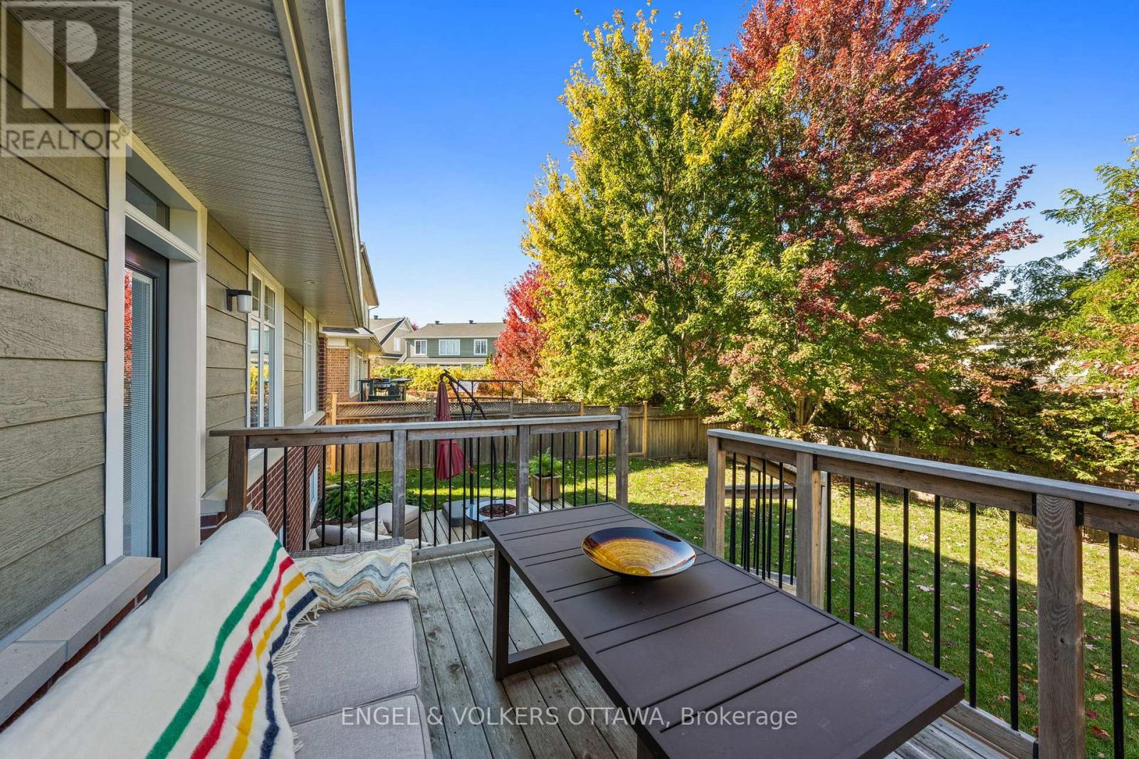 566 Erinwoods Circle