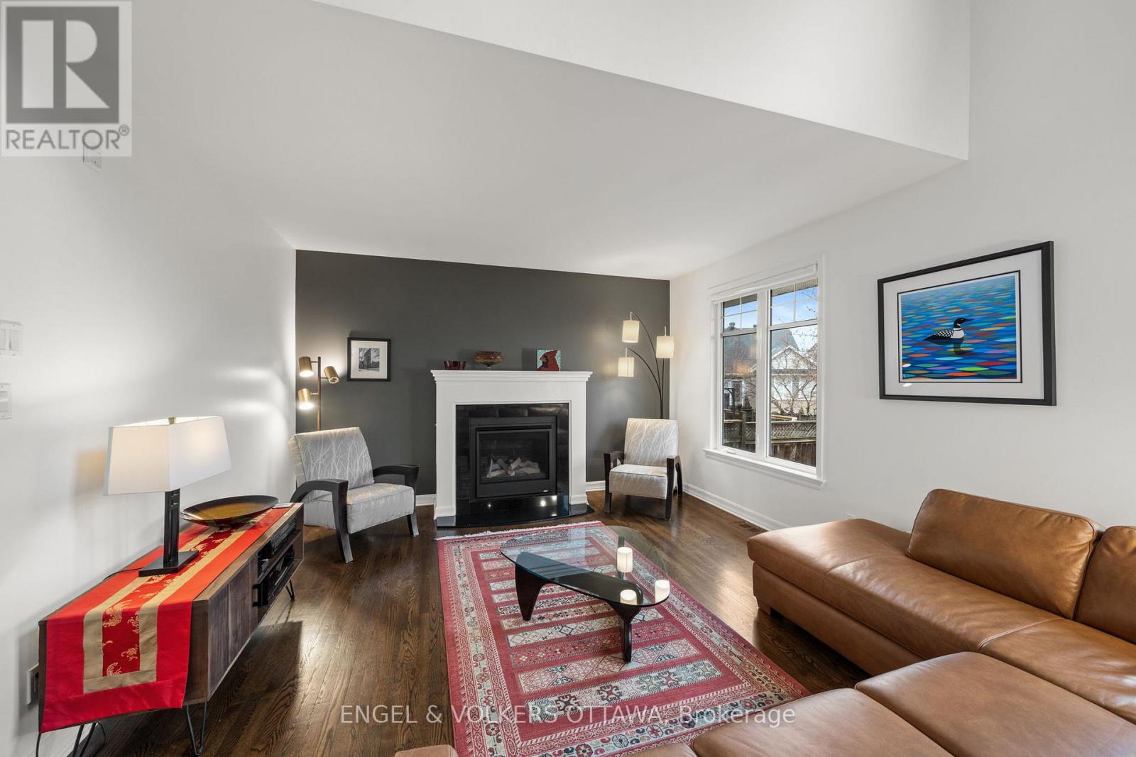 566 Erinwoods Circle