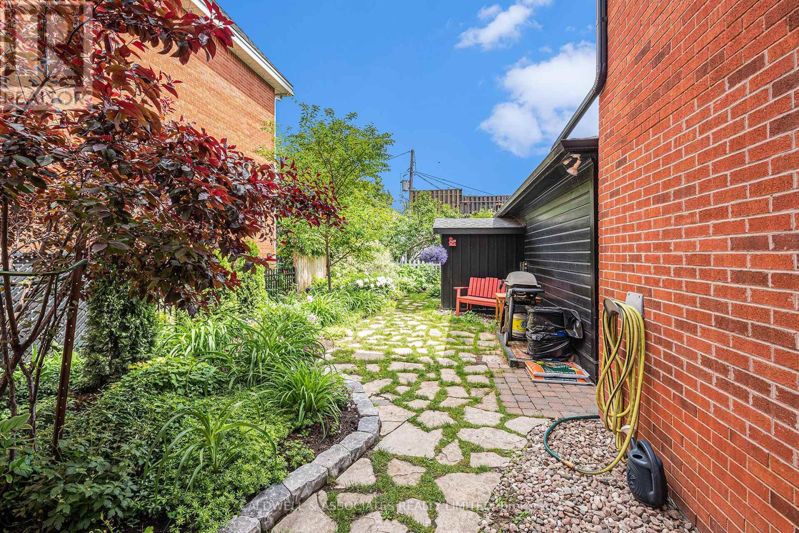 3 - 33 Charles Street