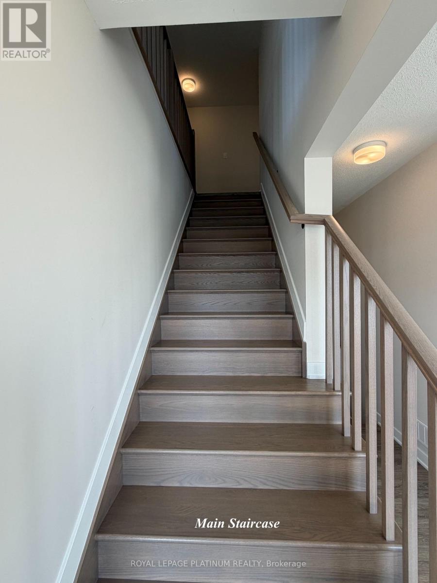 6384 Ottawa Street W