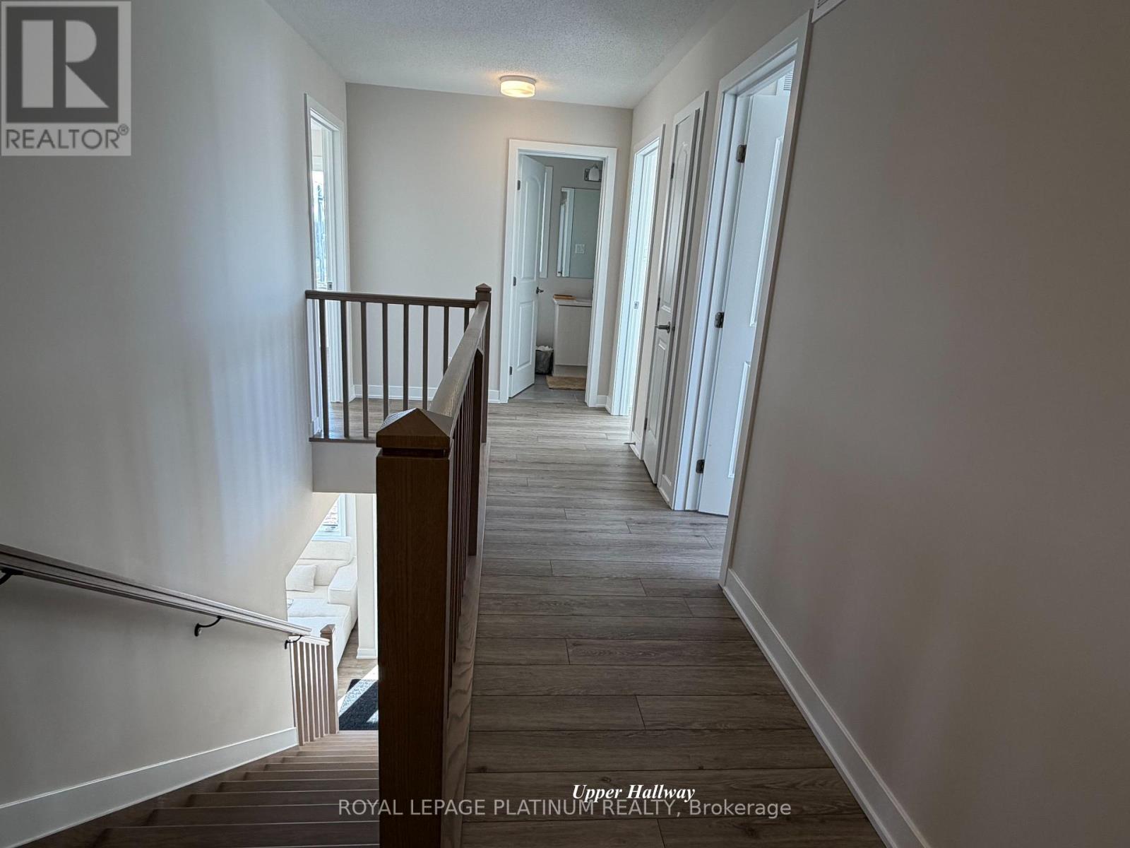 6384 Ottawa Street W