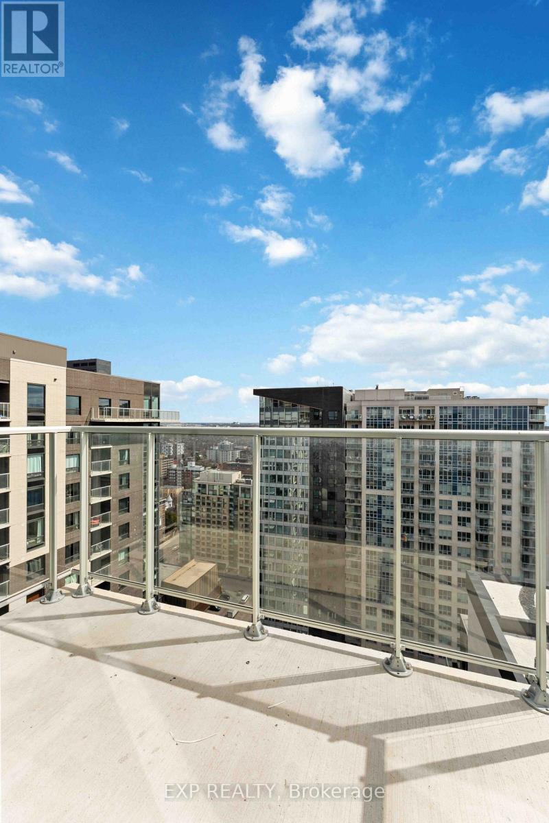 2607 - 180 George Street