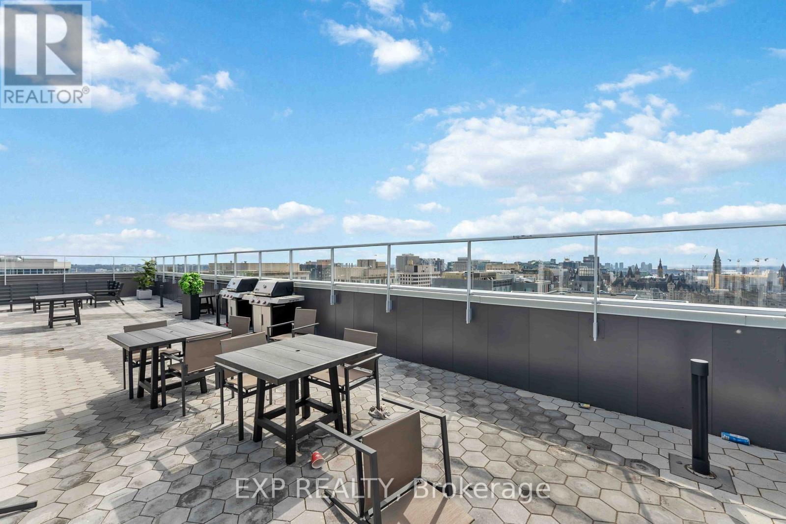 2607 - 180 George Street