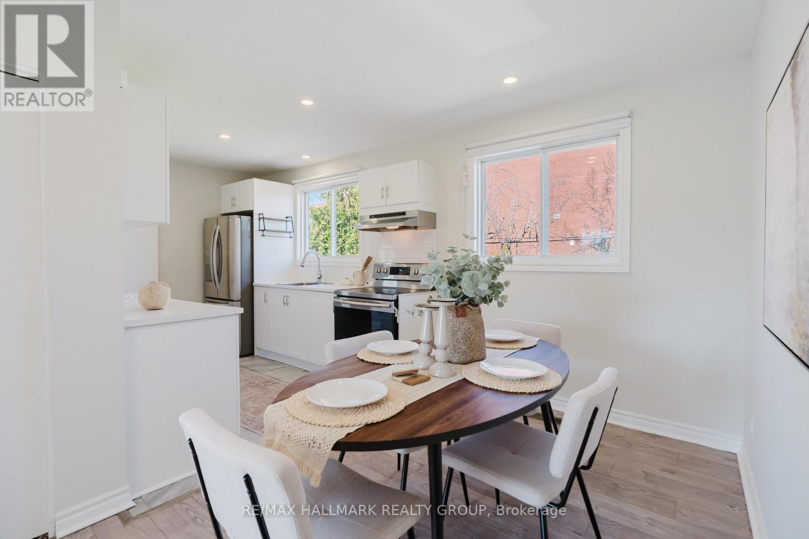 17 Wolmsley Crescent