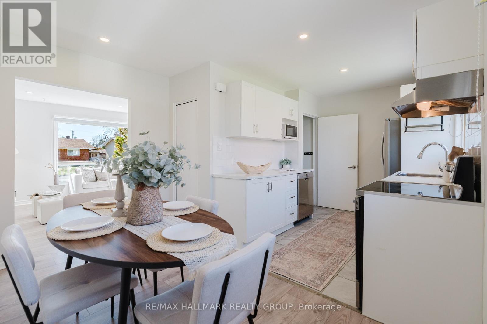 17 Wolmsley Crescent