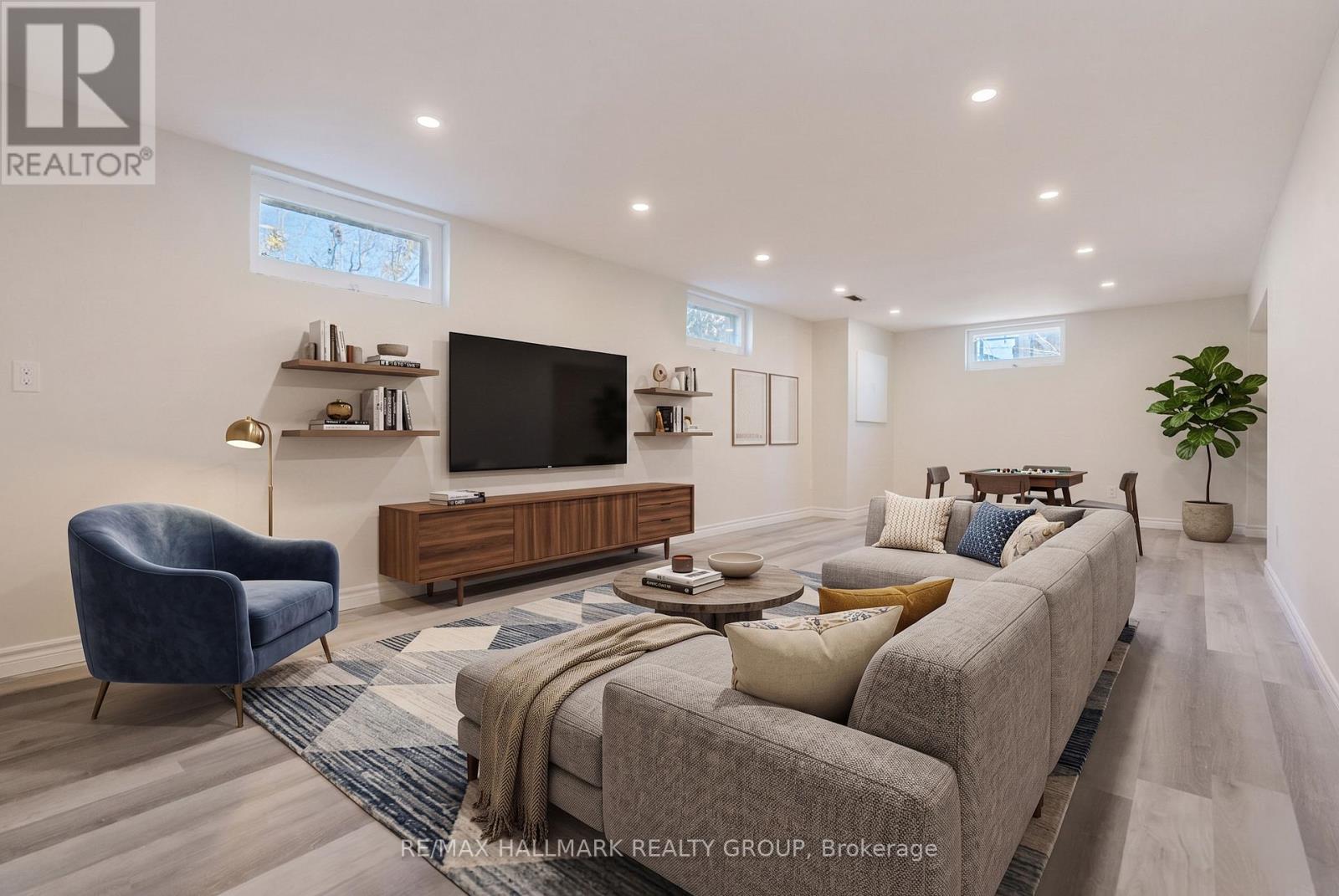 17 Wolmsley Crescent