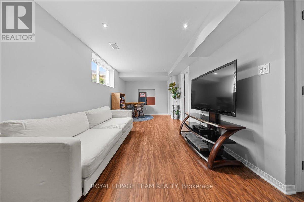 79 Saddlesmith Circle