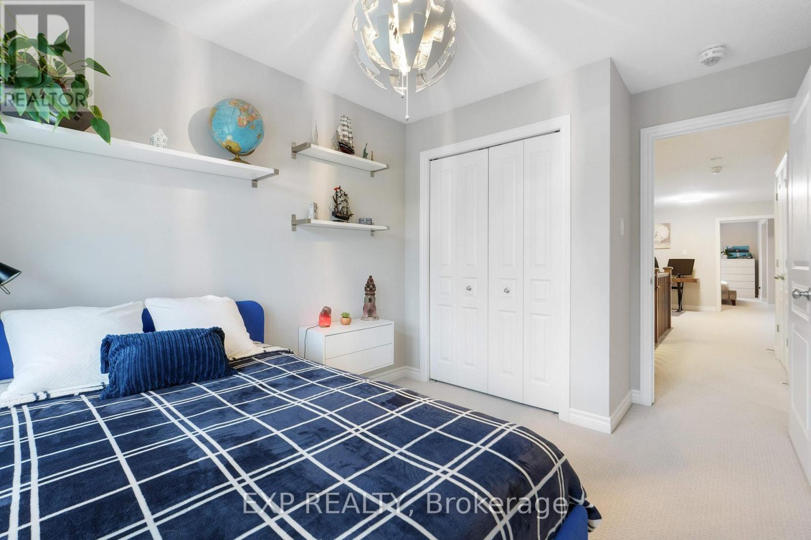 529 Stargazer Crescent