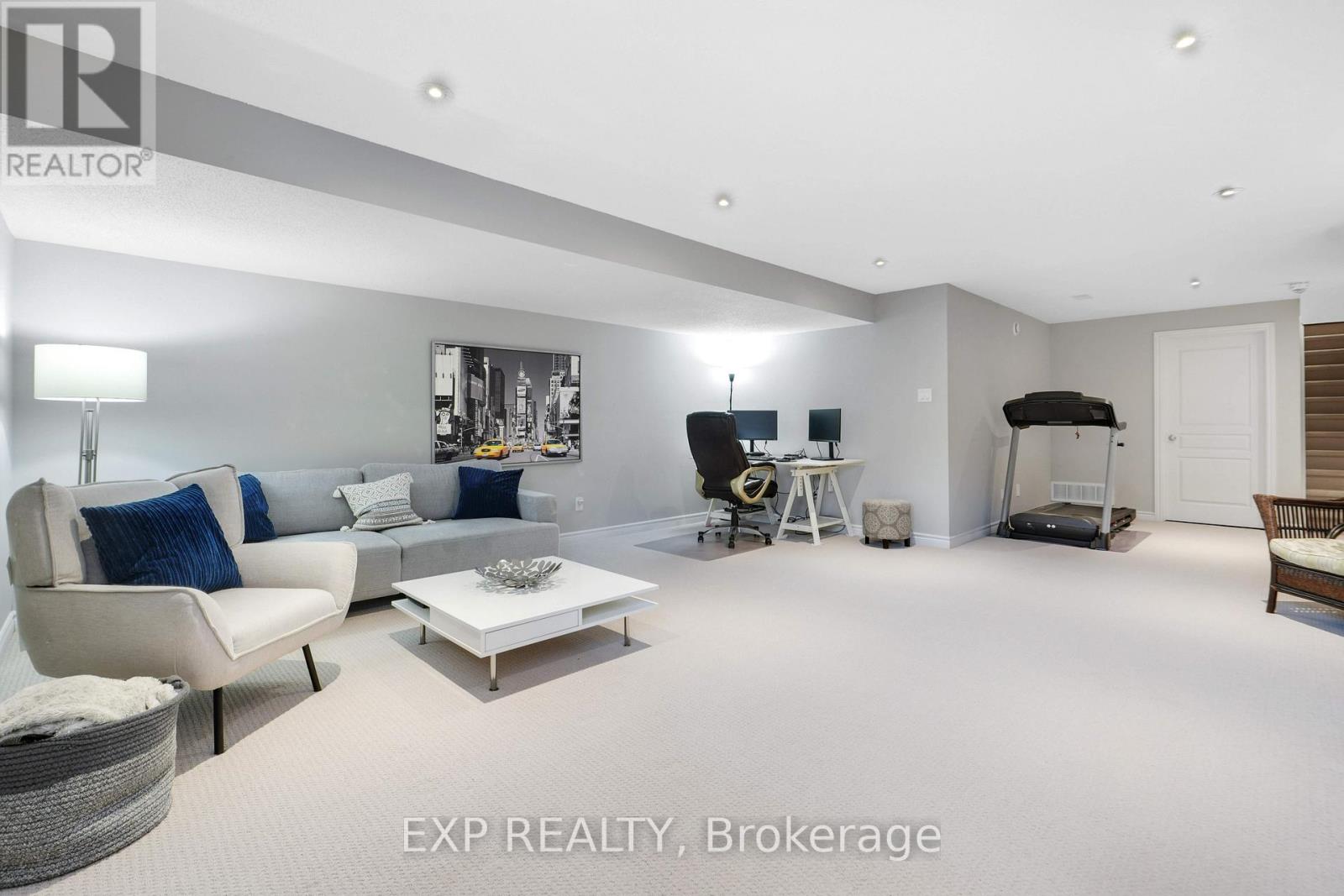 529 Stargazer Crescent