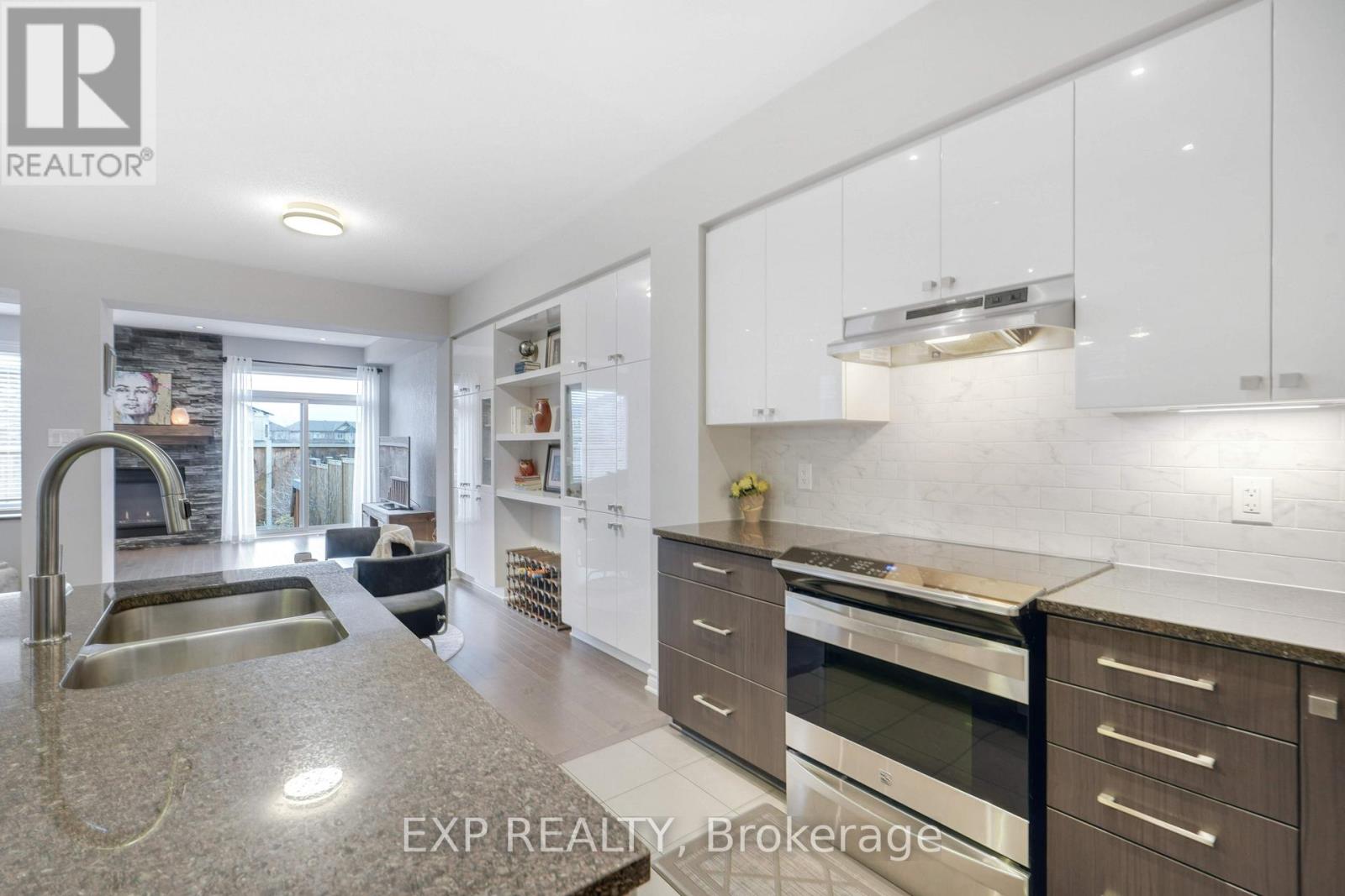 529 Stargazer Crescent