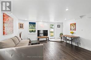 10 Campbell Reid Court